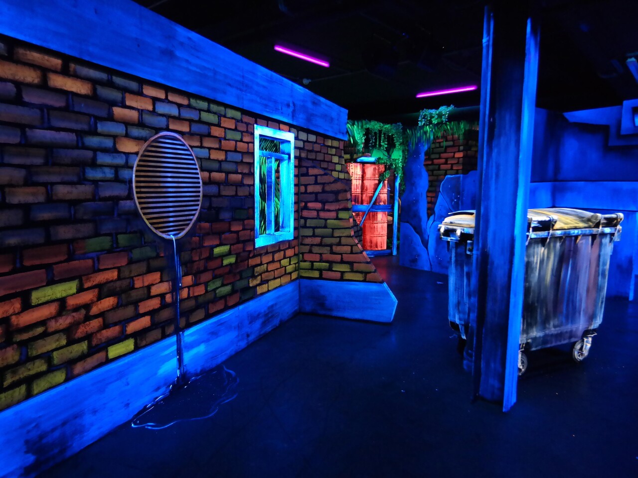 ICOBO FunZone Zwolle lasergame arena 04