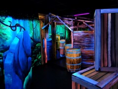 ICOBO Monkey Town Groningen lasergame arena 04