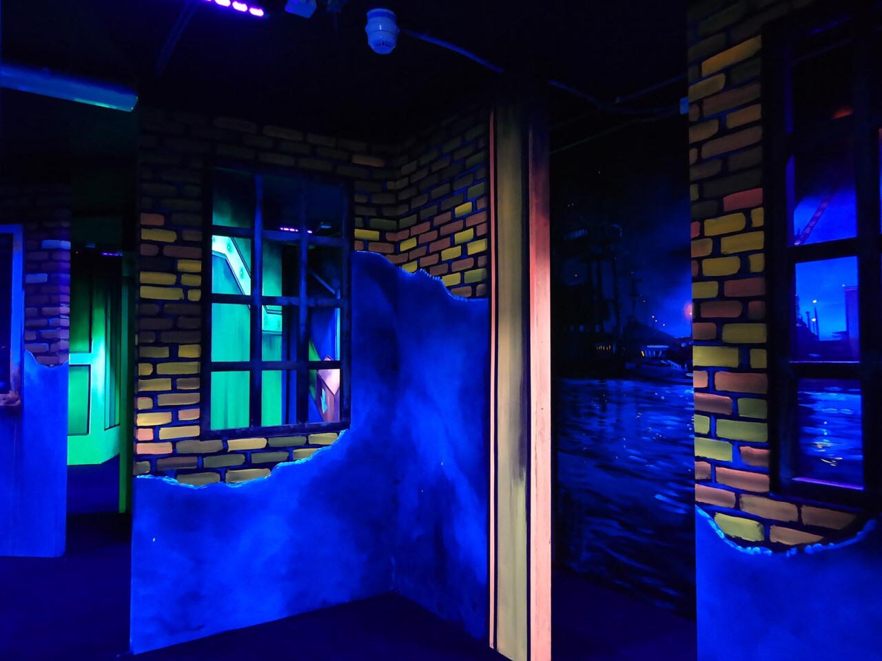 ICOBO Monkey Town Rotterdam lasergame arena 04